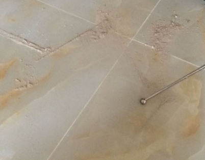 梧州市瓷砖空鼓维修公司分享粘合剂选择不当在瓷砖铺贴过程中可能导致以下问题
